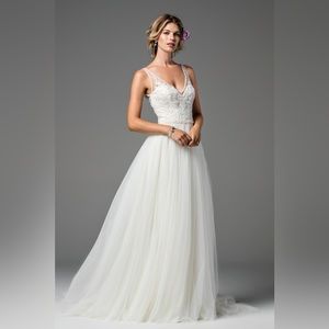 Watters WTOO 18730 wedding gown